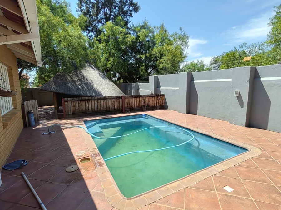 4 Bedroom Property for Sale in Parys Free State